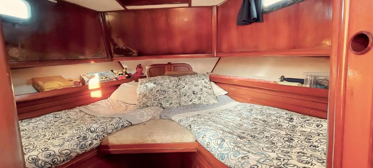 Barco 12 Mts Centro Cangas Екстериор снимка